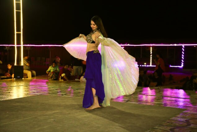 desert safari belly dance
