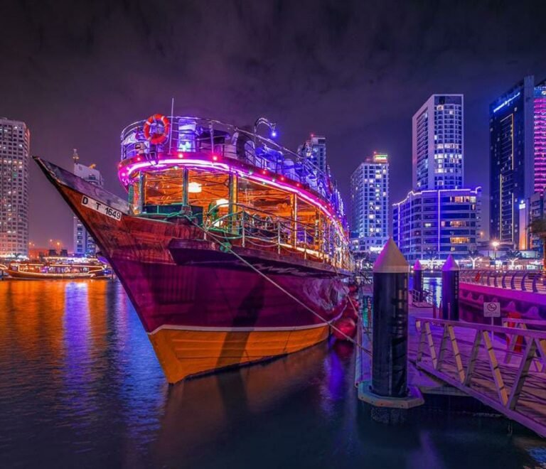 Dhow cruise with dinner in dubai marina